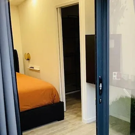 Apartment 5 Min Airport Aeroport - Shuttle Navette - Parking