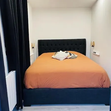 Apartment 5 Min Airport Aeroport - Shuttle Navette - Parking