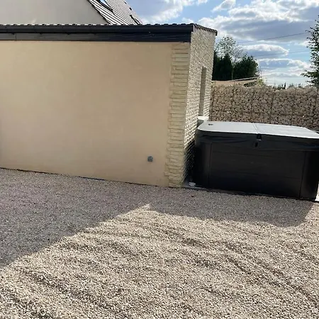 Apartment 5 Min Airport Aeroport - Shuttle Navette - Parking *